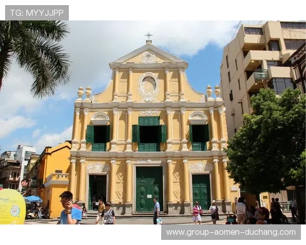 十六浦澳门购物攻略,最新潮流品牌和特色手信带给你不同凡响的购物体验